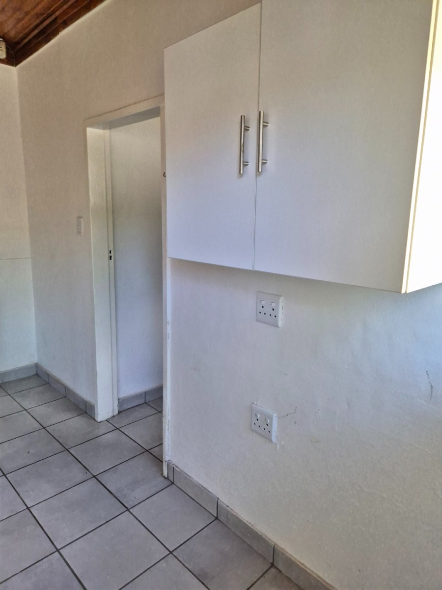 To Let 3 Bedroom Property for Rent in Noordhoek Free State